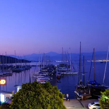 Yacht Blue House - * Φετιγιέ
